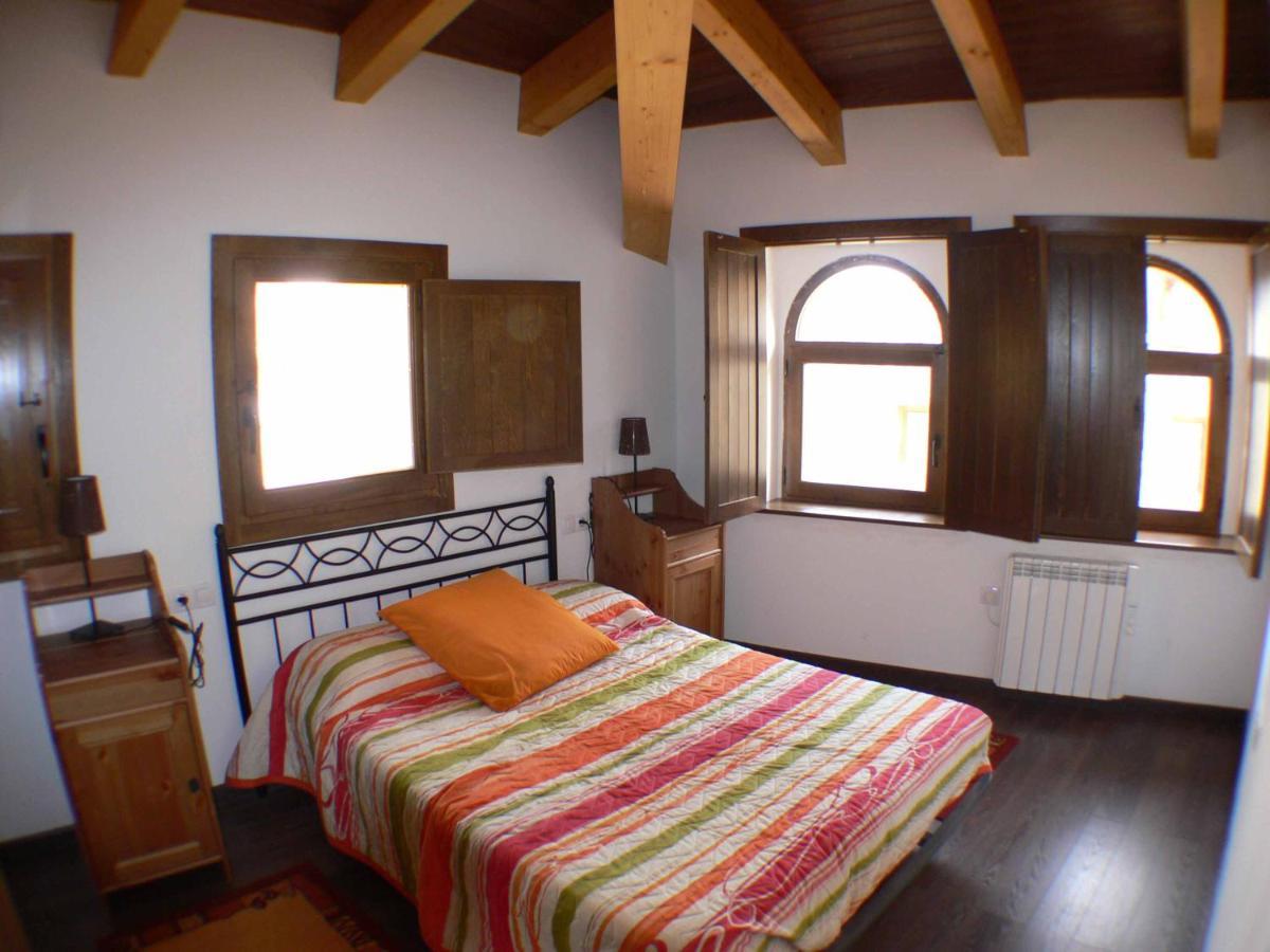 1G Casa De Los Fernandez Rajo Orihuela del Tremedal Kültér fotó