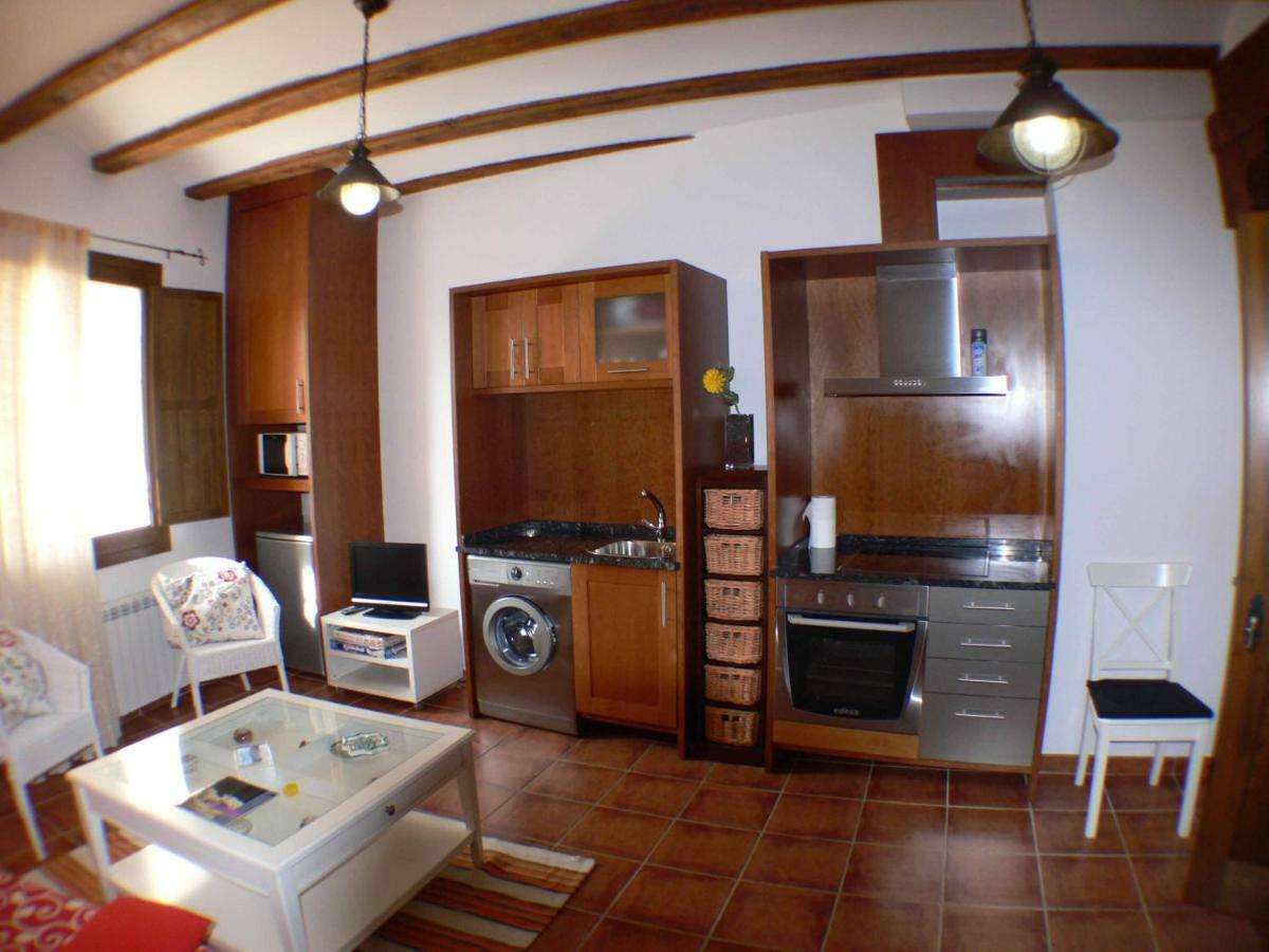 1G Casa De Los Fernandez Rajo Orihuela del Tremedal Kültér fotó